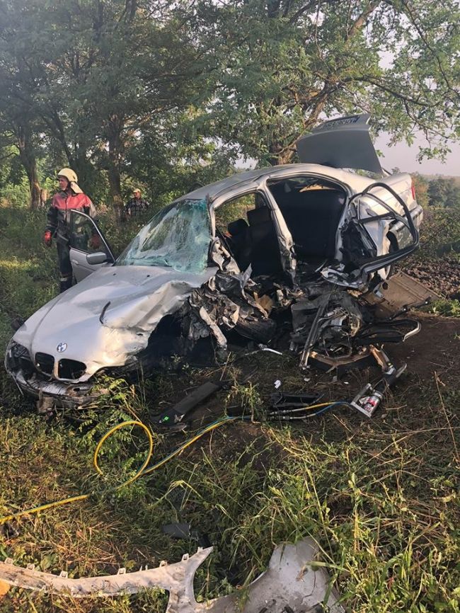 Серьезное ДТП в Рышканском районе: столкнулись BMW и Opel