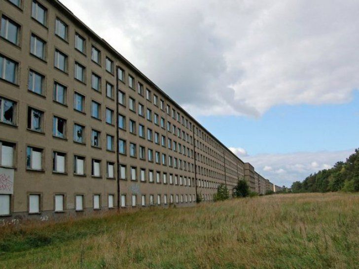 Secretul tulburător al hotelului de 25.000 de oameni în care nu locuiește nimeni