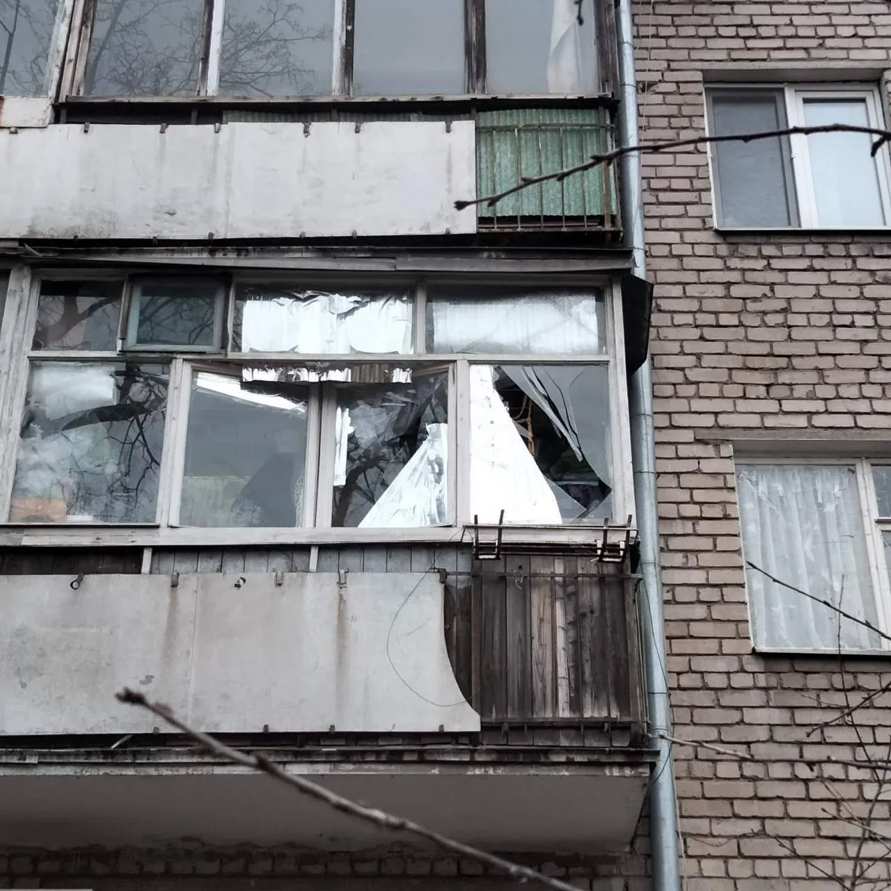 Массивная атака по Украине: во Львове и в Запорожье есть пострадавшие