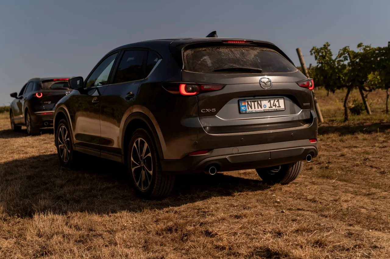 Павел Зинган: Двойной тест-драйв Mazda Сх30 и Mazda Сх5