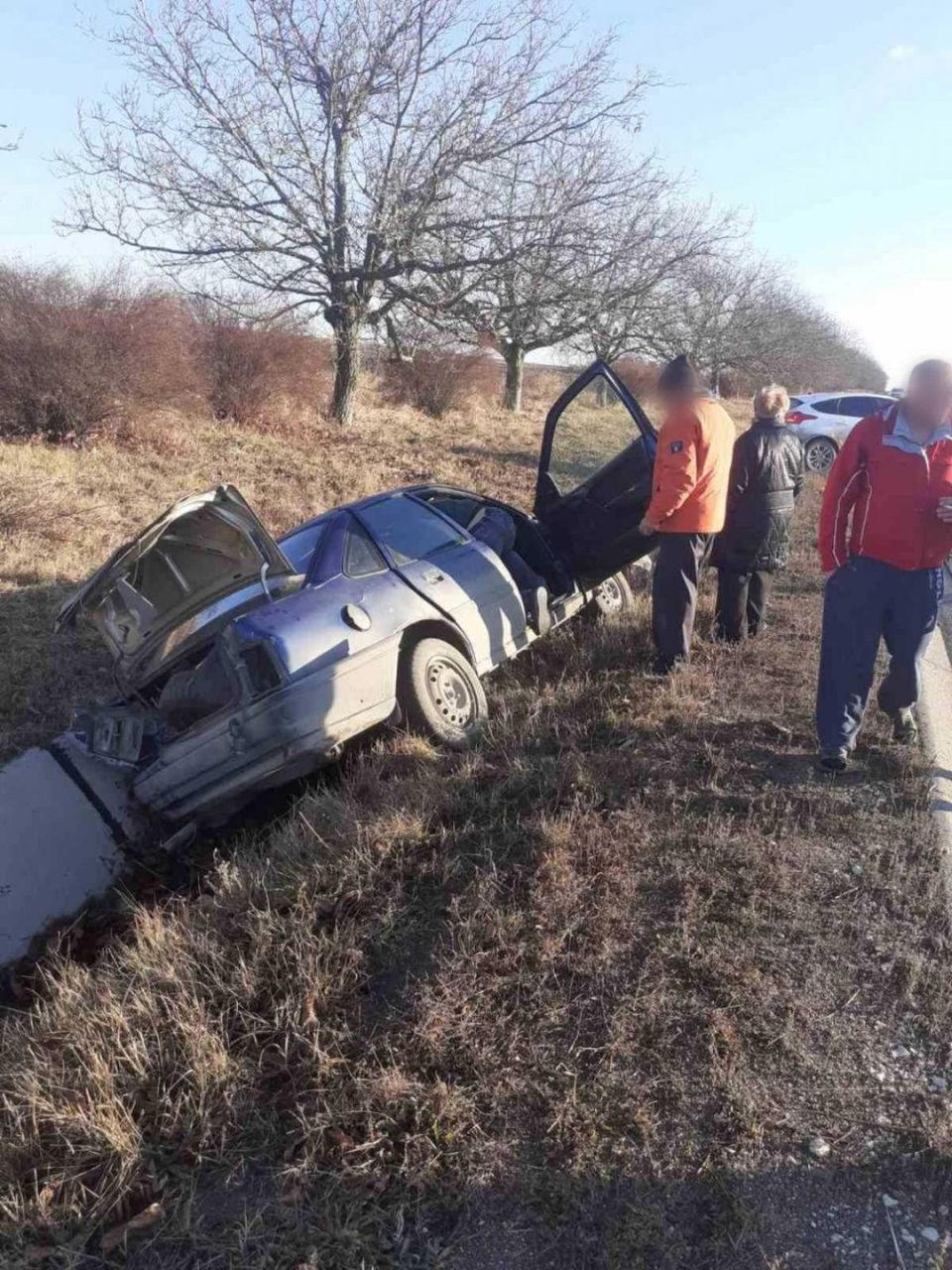 В Сорокском районе столкнулись три автомобиля: один из водителей доставлен в больницу