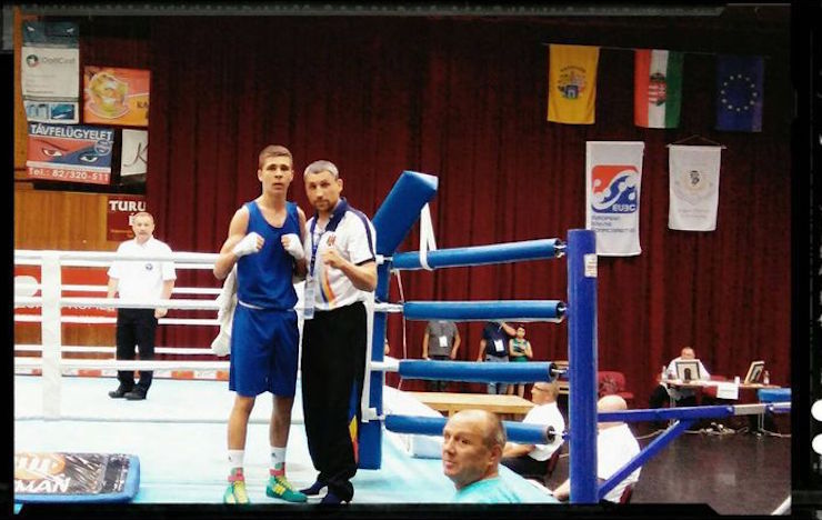 Молдавский боксер завоевал серебро на чемпионате Европы среди юниоров