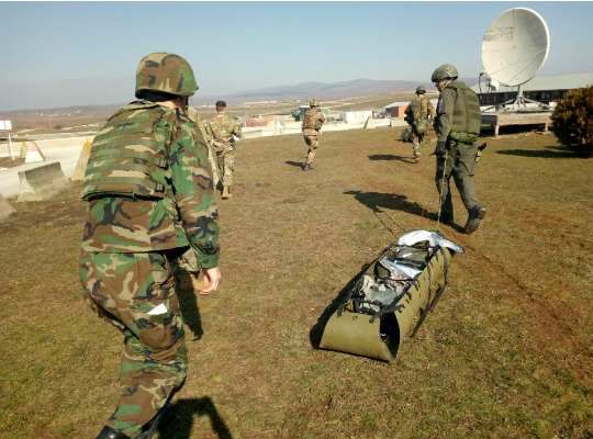 Antrenamentele militarilor moldoveni profesioniști în Kosovo