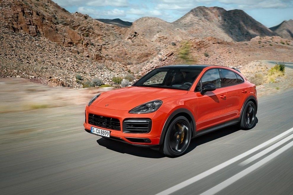 Porsche представил новый Cayenne Coupe
