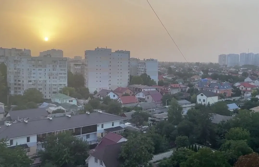 Вслед за одесситами о смоге над городом сообщают кишиневцы