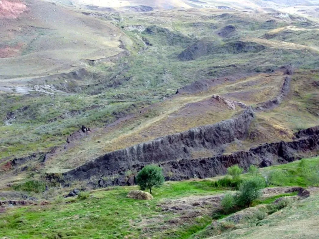 В Турции вблизи Арарата нашли место, похожее на след огромного корабля