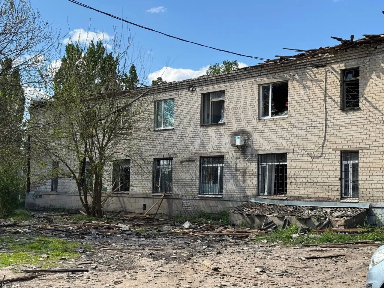 В результате ночной атаки дронов по Украине погибли два человека