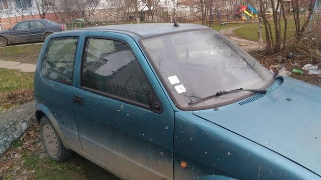 В Кишиневе пытались разобрать автомобили по запчастям