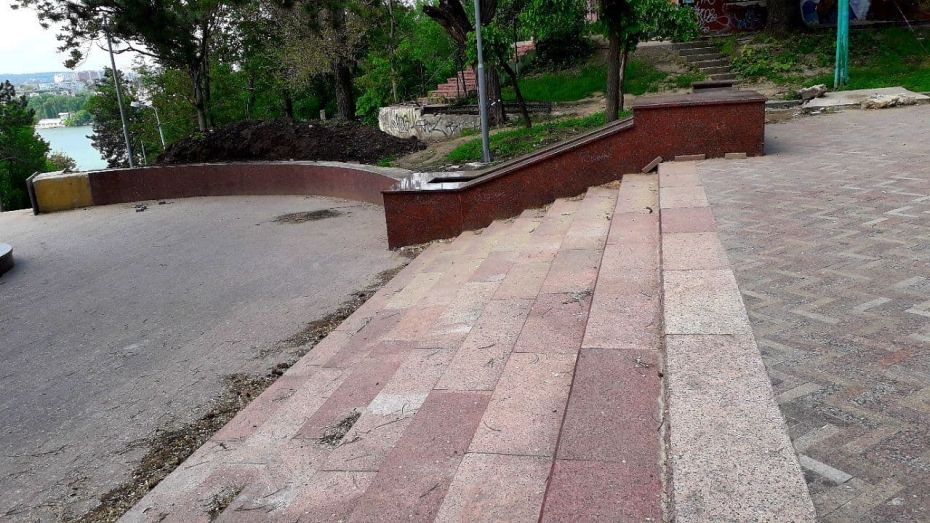 Многие парки в столице не оснащены пандусами