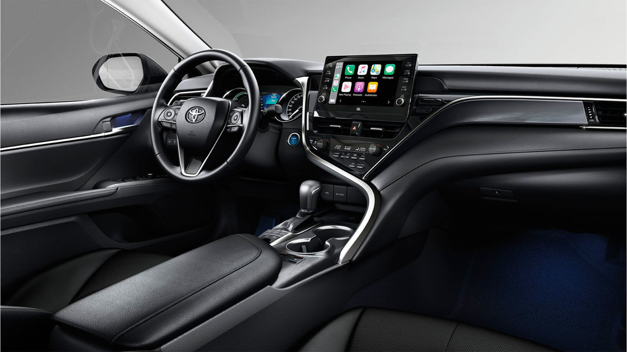 Обновлённая Toyota Camry уже в Молдове