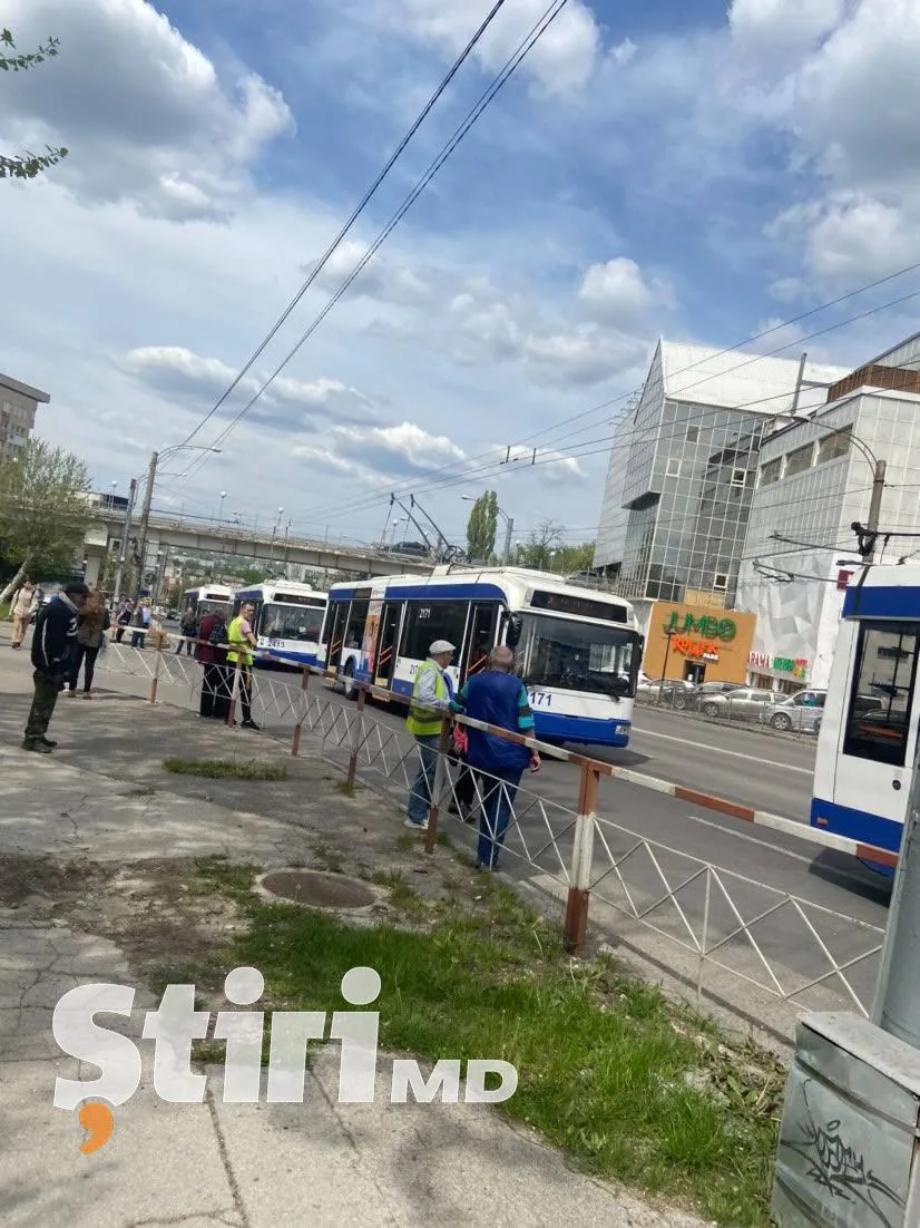 RTEC: На троллейбусной линии произошел сбой, неполадки оперативно устранили