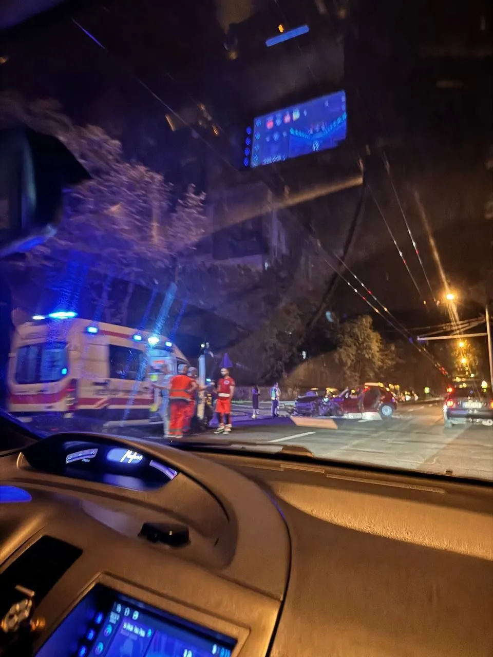 Две аварии произошли в Кишиневе минувшей ночью: в одной из них пострадал подросток