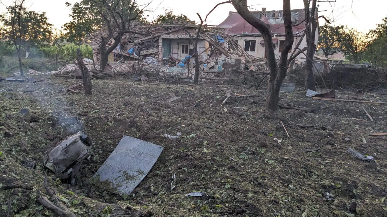 В результате ракетной атаки повреждены дома во Львове