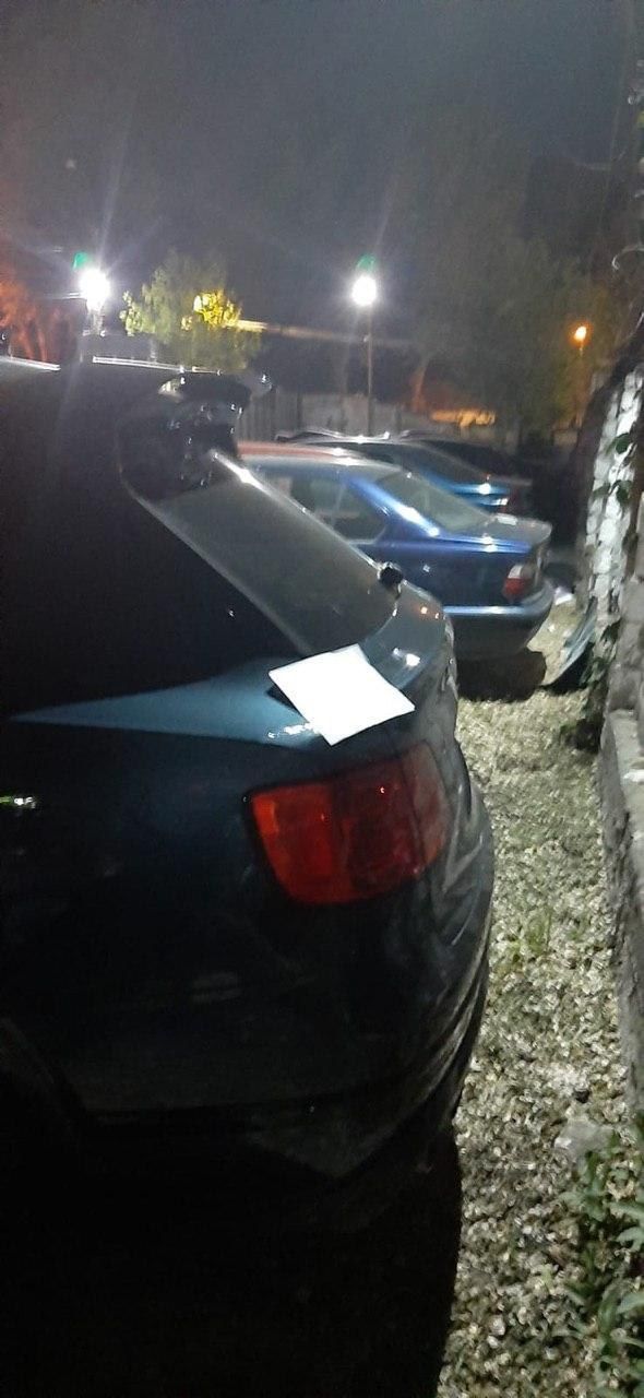 Водитель мотоцикла, угрожавший полицейским, и его друг на Bentley были под наркотиками