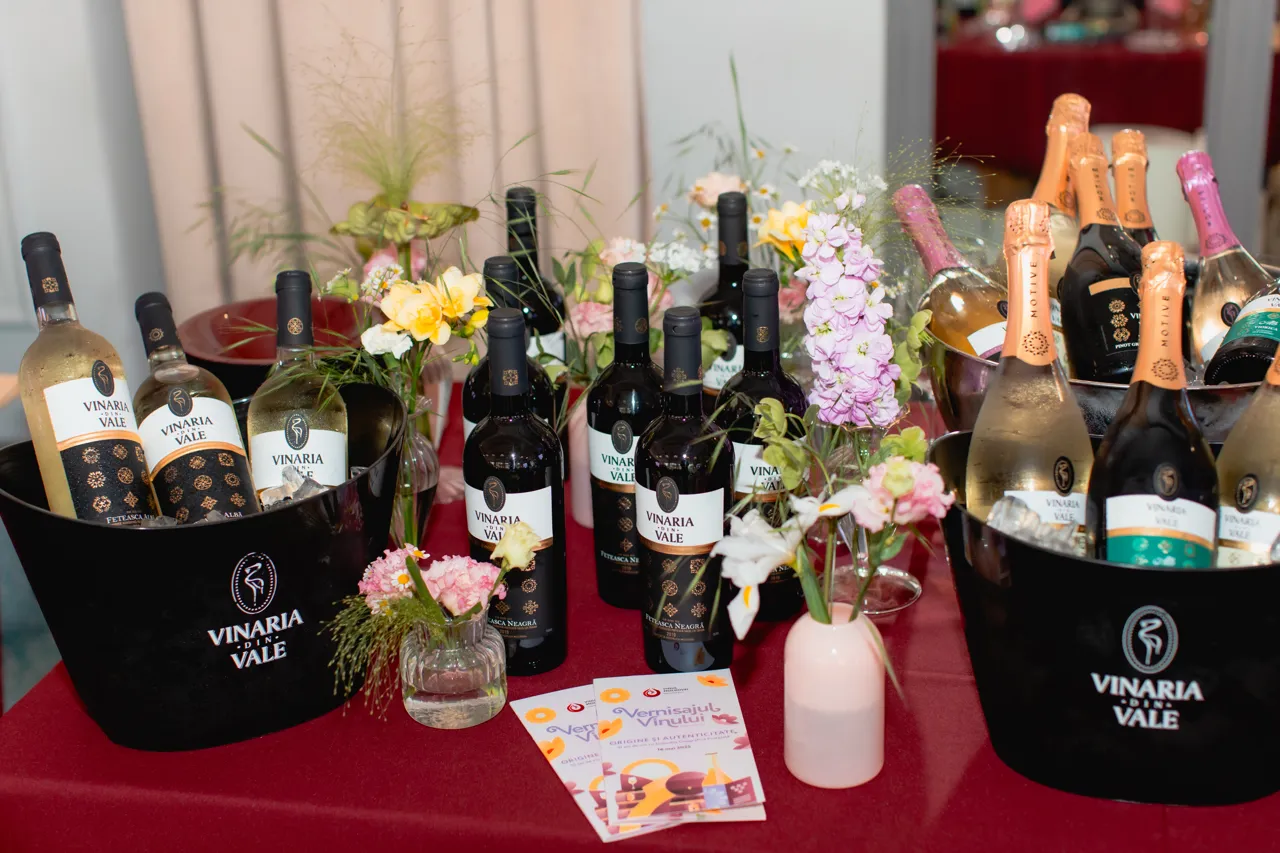Feteasca Neagră от Vinaria din Vale признано «Лучшим красным вином» на Вернисаже Вина