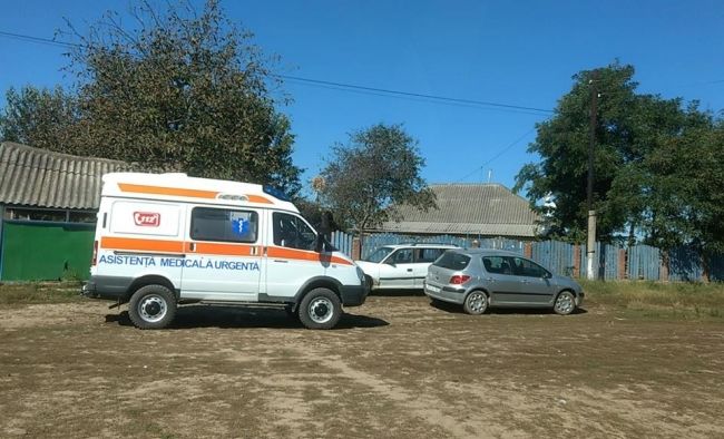 Родители сбитой в Унгенах девочки срочно возвращаются домой