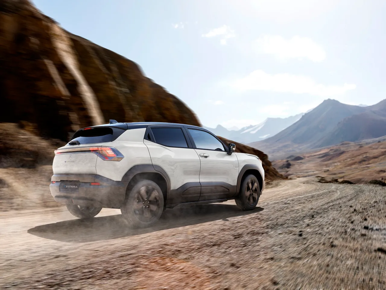 В Милане презентовали новый Suzuki eVitara