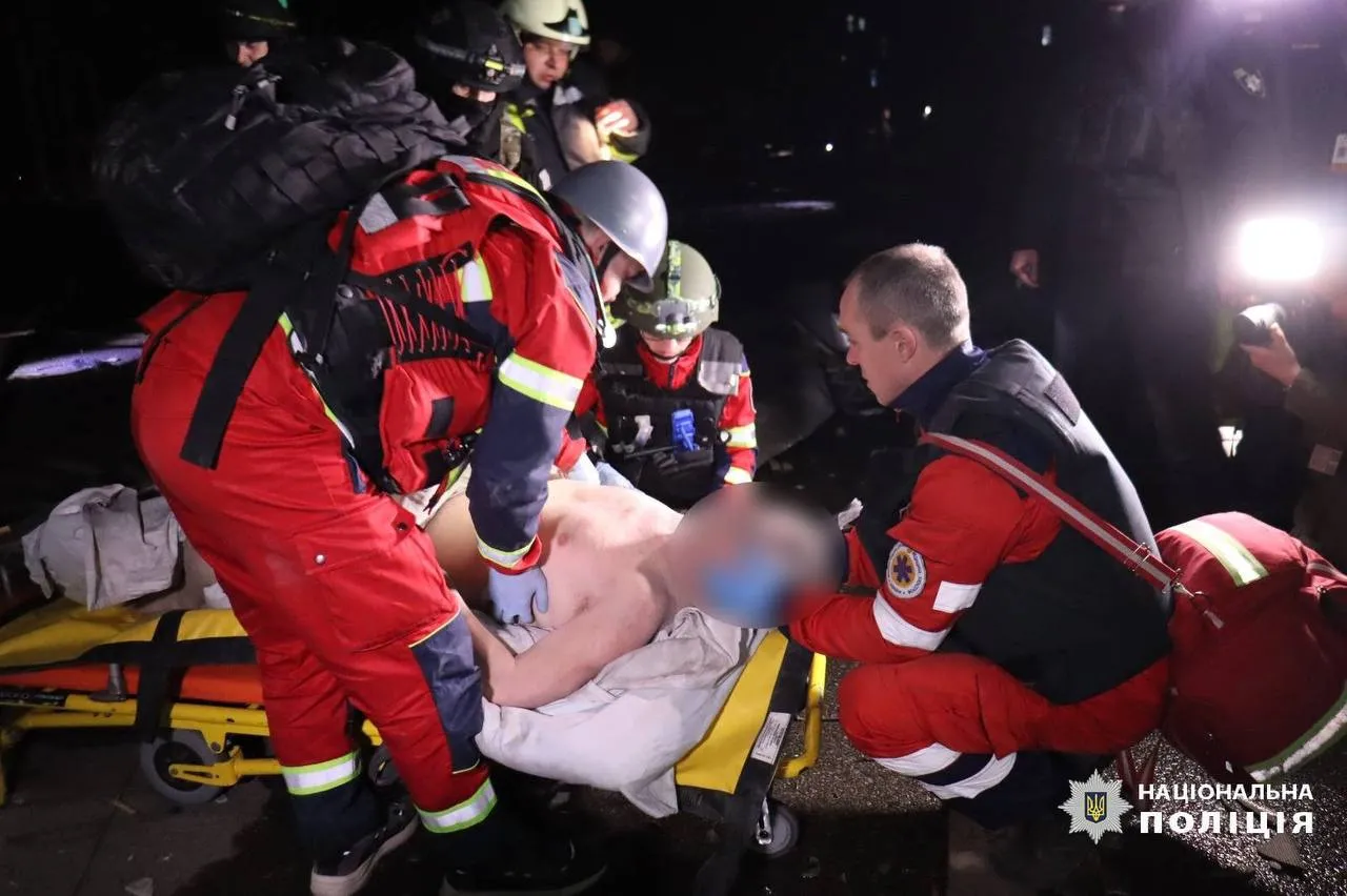 В Харькове при повторном ударе дронов погибли спасатели