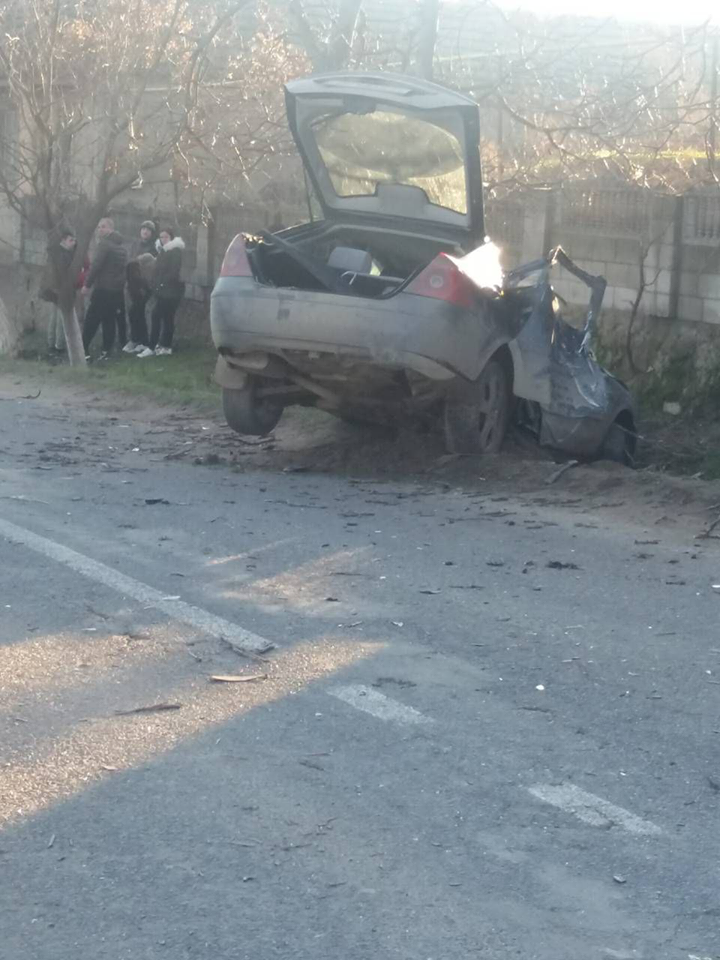 Accident grav la Cahul: Trei persoane au fost rănite
