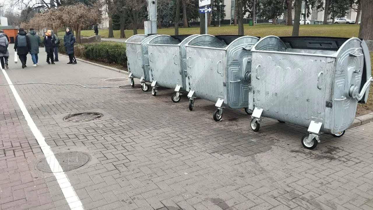 80 de metri cubi de deșeuri, acumulate pe 31 decembrie și 1 ianuarie în PMAN