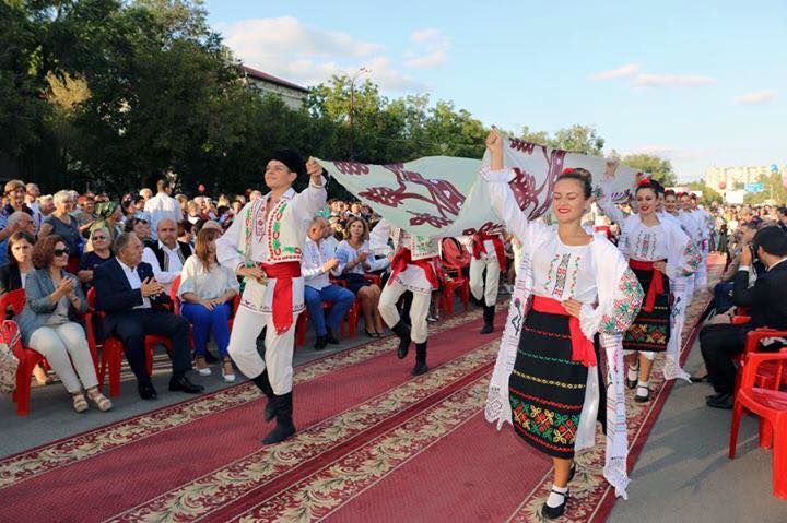 В Вулканештах состоялся первый фестиваль национального костюма «Gagauz gergefi»