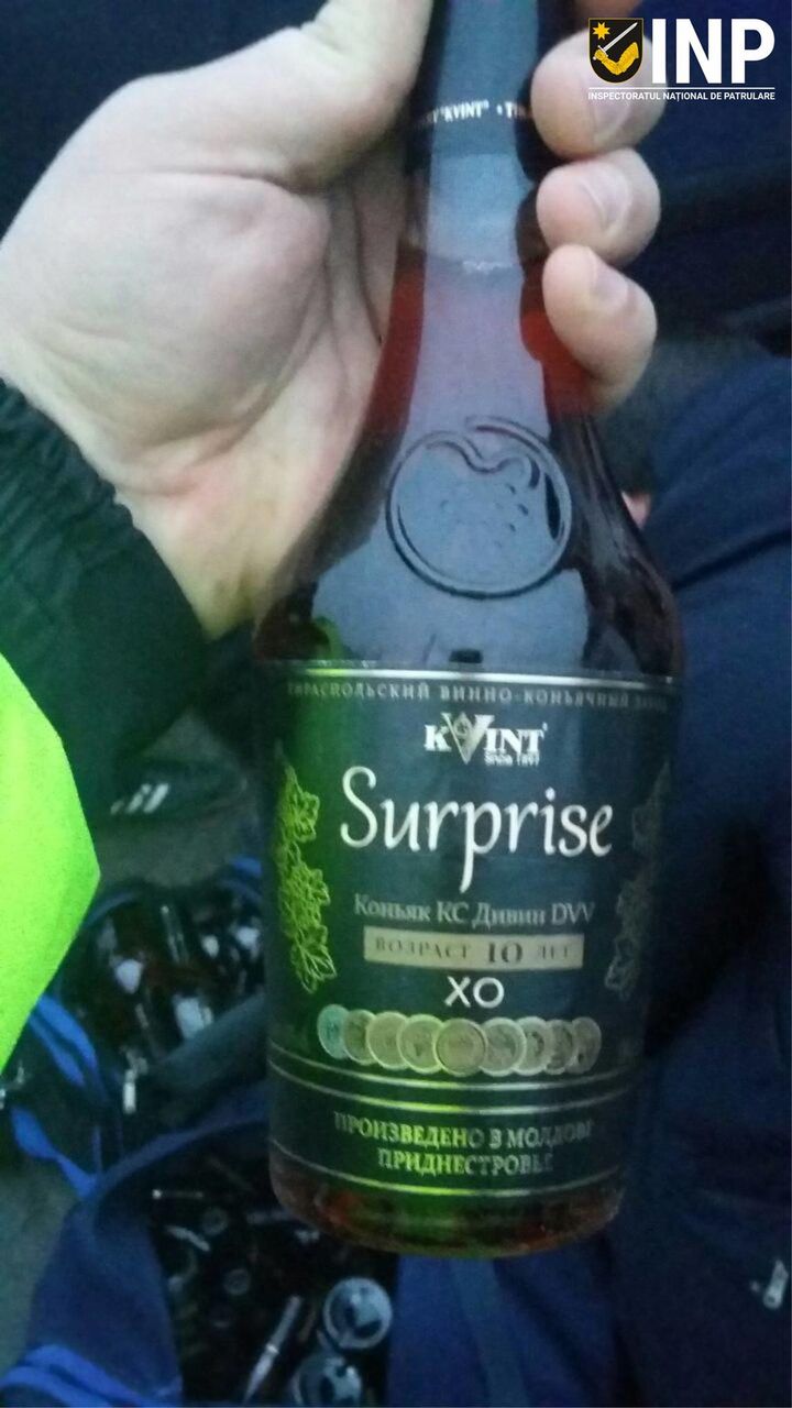 Transporta alcool fără acte necesare. Ce riscă șoferul