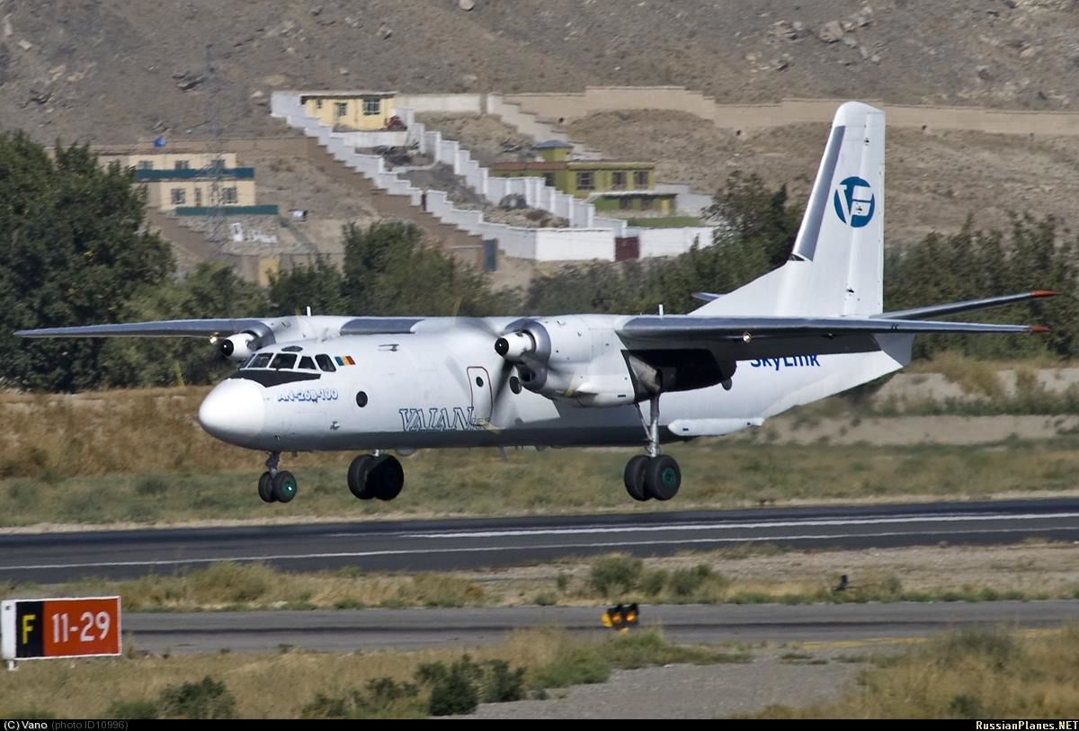 Avionul moldovenesc care s-a prăbușit în Cote D’Ivoire zbura de 42 de ani