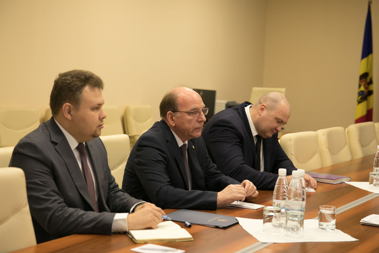 Филип обсудил текущую ситуацию в Молдове с послом России