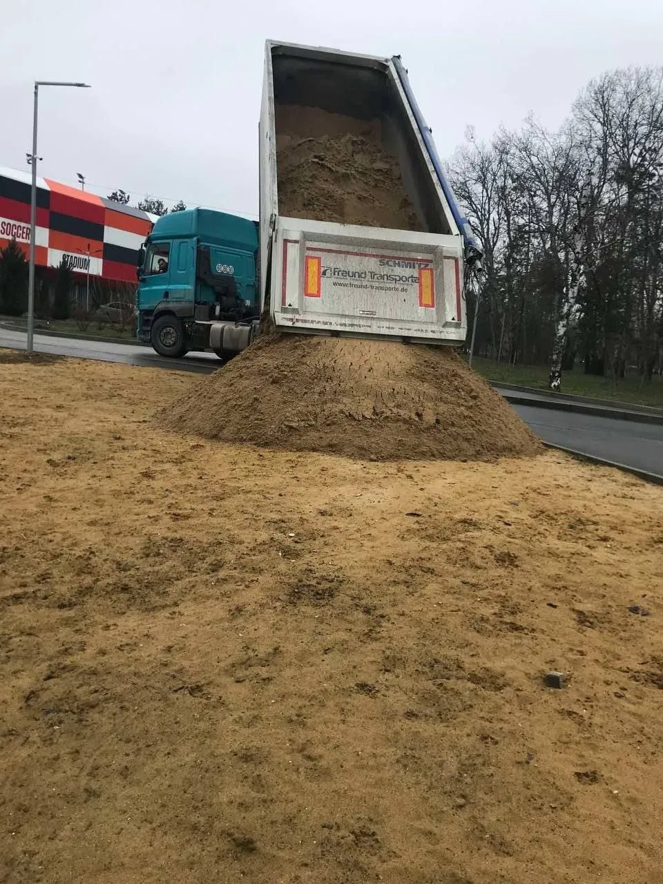 Идет подготовка к летнему сезону в столичном парке La Izvor