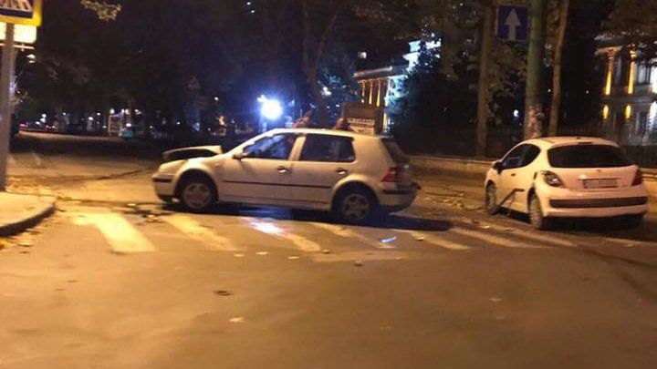 Accident în centrul Capitalei: Două mașini s-au tamponat