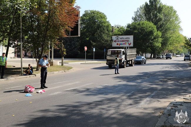 В Тирасполе девушку сбил автомобиль, совершавший обгон перед “зеброй”