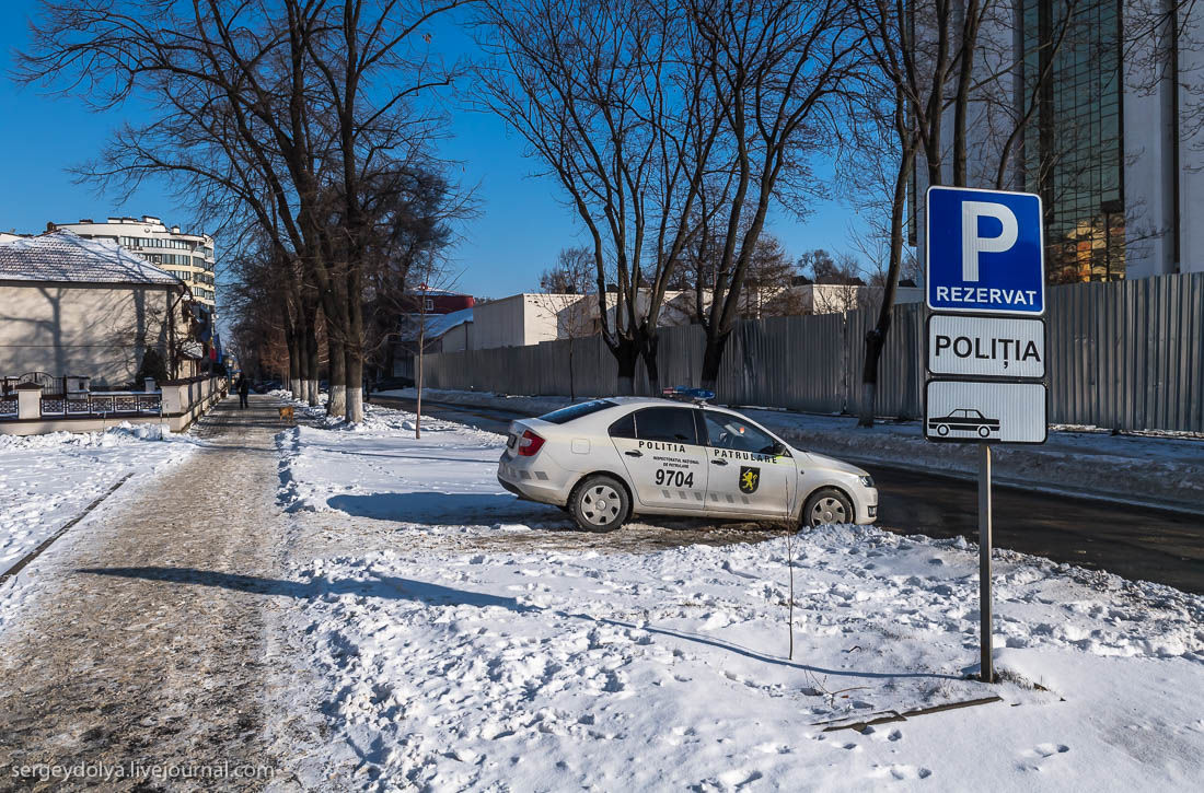 Кишинёв глазами москвича: город обменников, аптек и уезжающих
