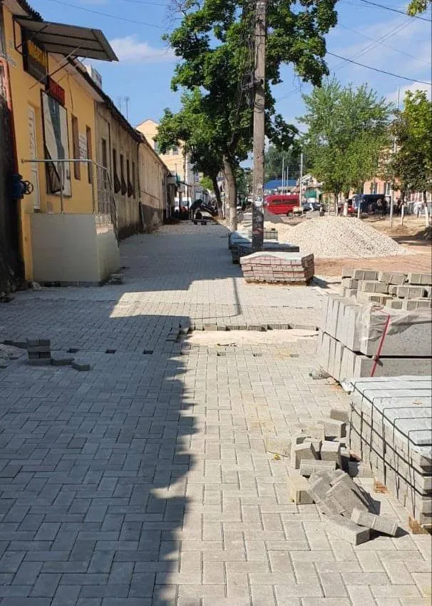 Продолжается ремонт улицы Тигина протяженностью 1,6 км