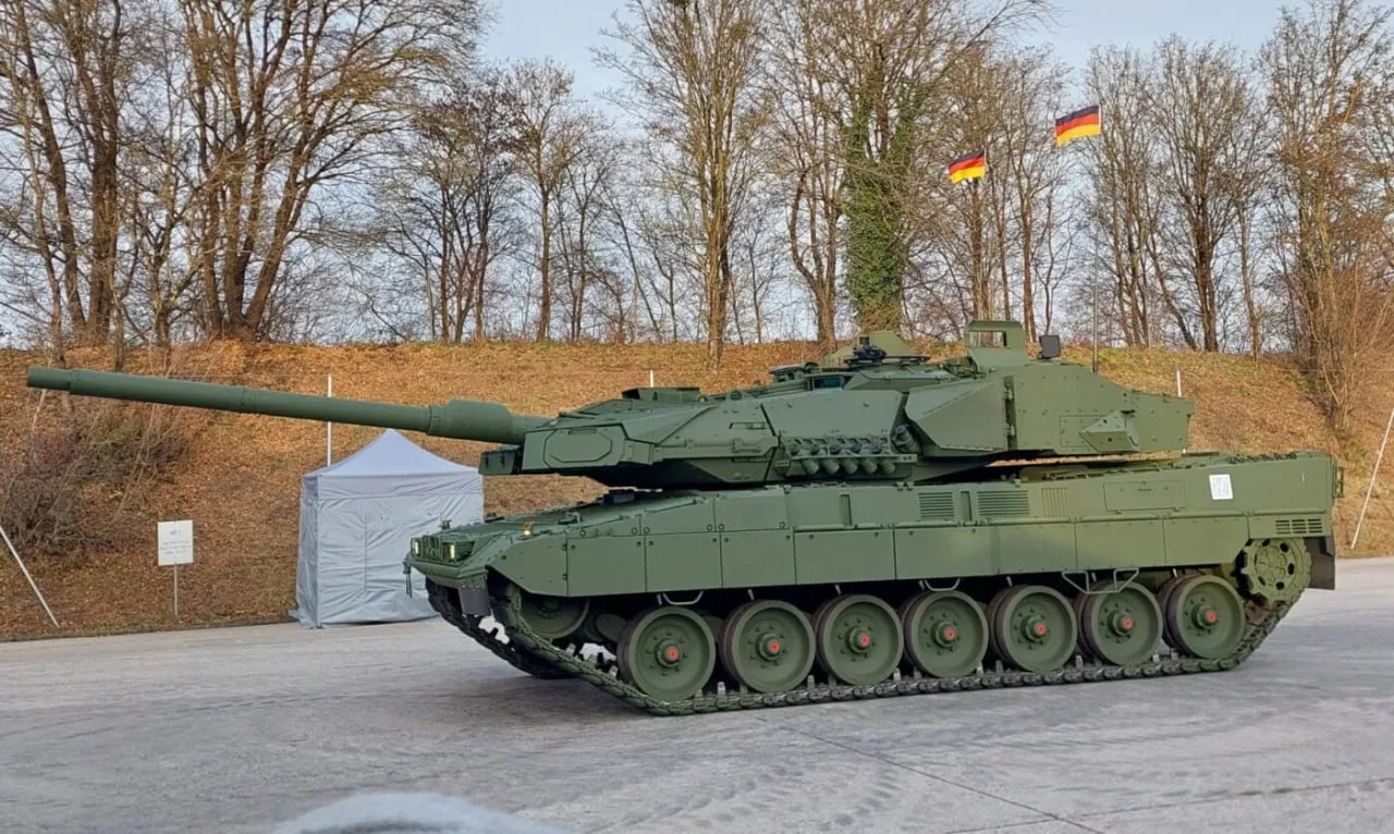 Германия разработала новый танк с защитой от дронов и ракет