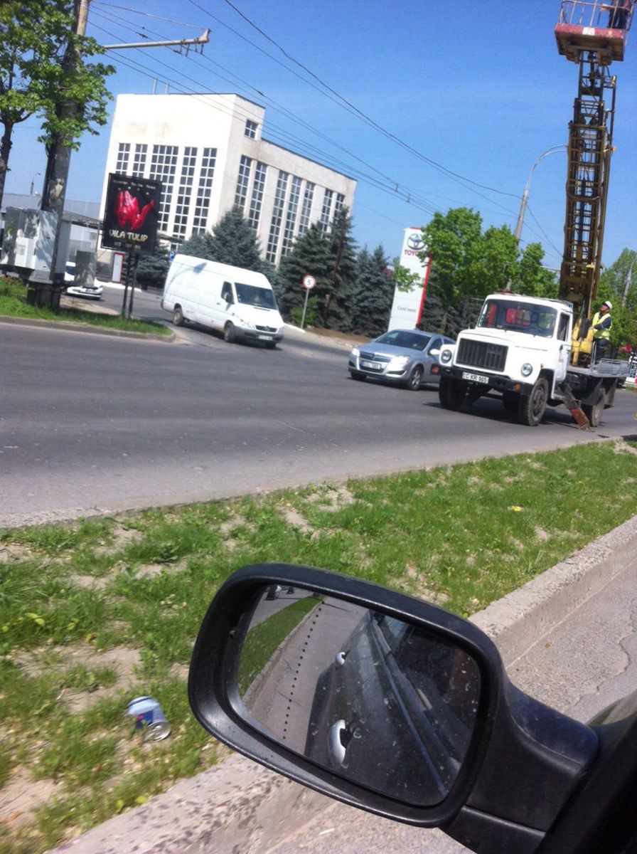 После вчерашней аварии на Виадуке вновь стоит автоподъемник