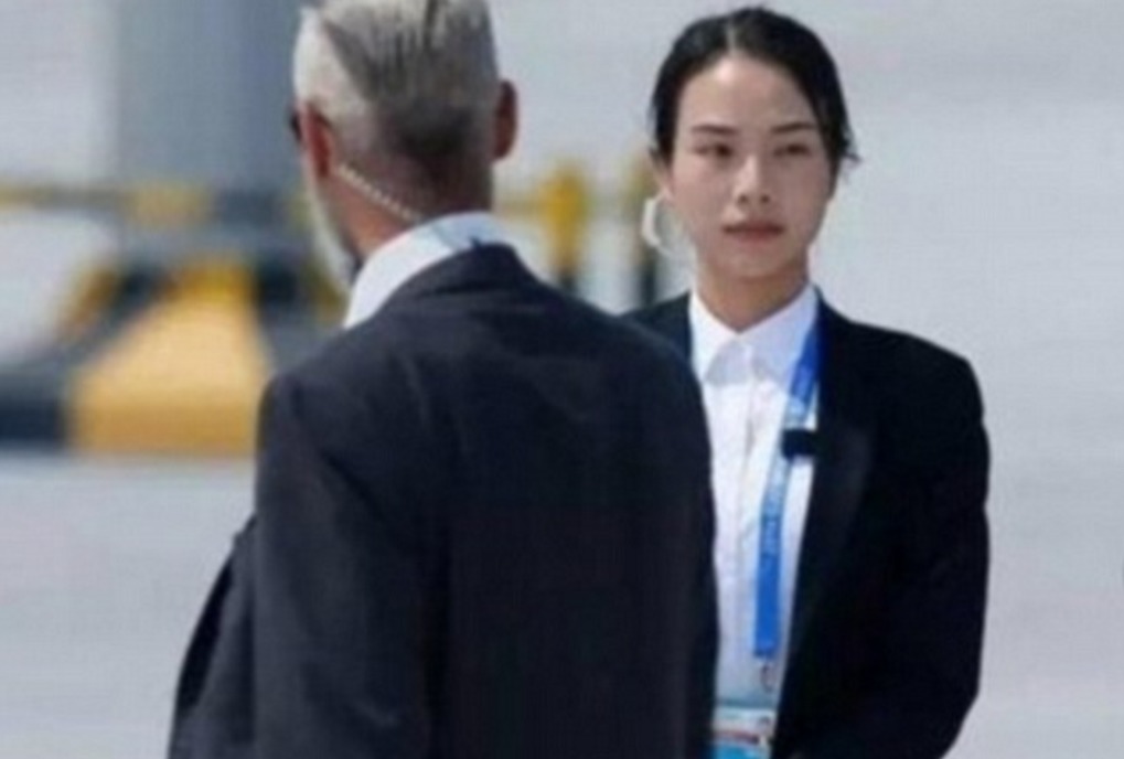 Китайскую девушку- солдата назвали самым красивым телохранителем G20