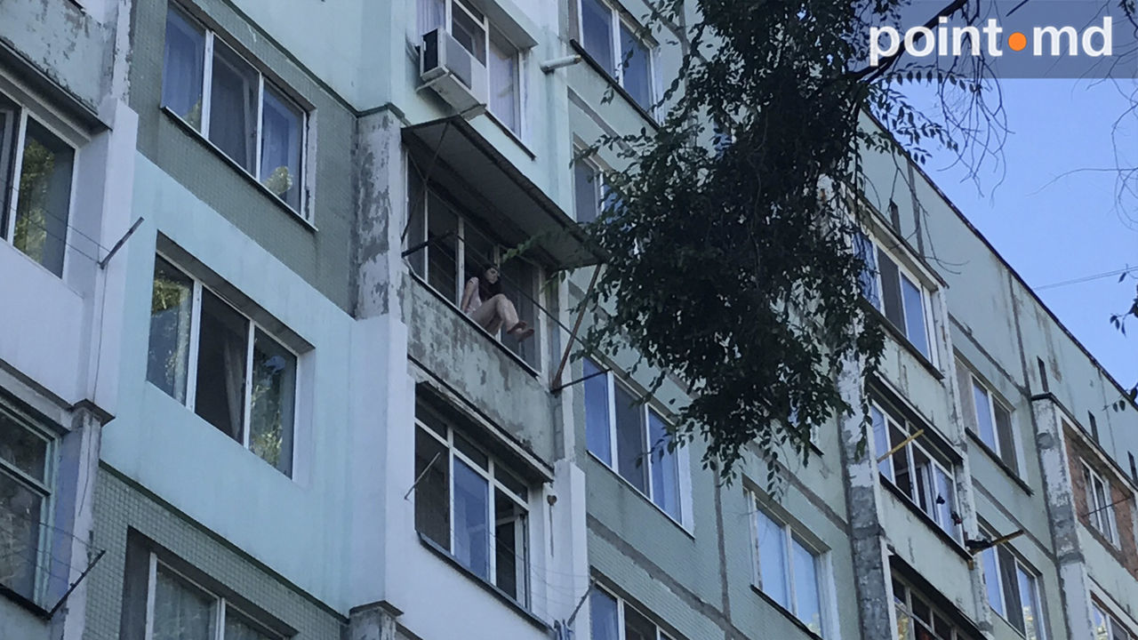 Adolescenta de la Botanica a dezvăluit motivul pentru care a încercat să-și pună capăt zilelor