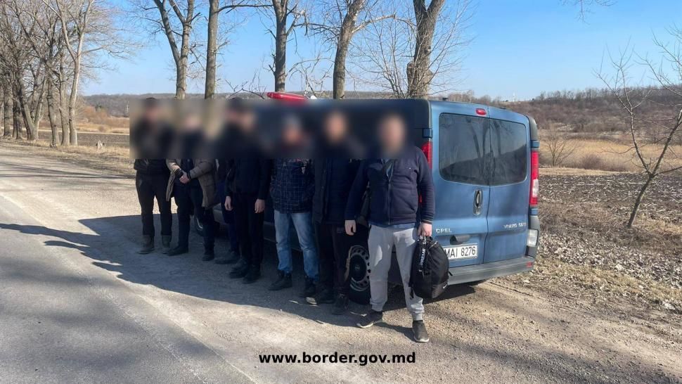 Четверо мужчин задержаны за незаконный провоз граждан Украины через границу