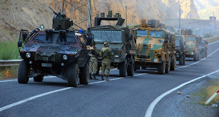 Мощный взрыв прогремел в Турции: погибли военнослужащие