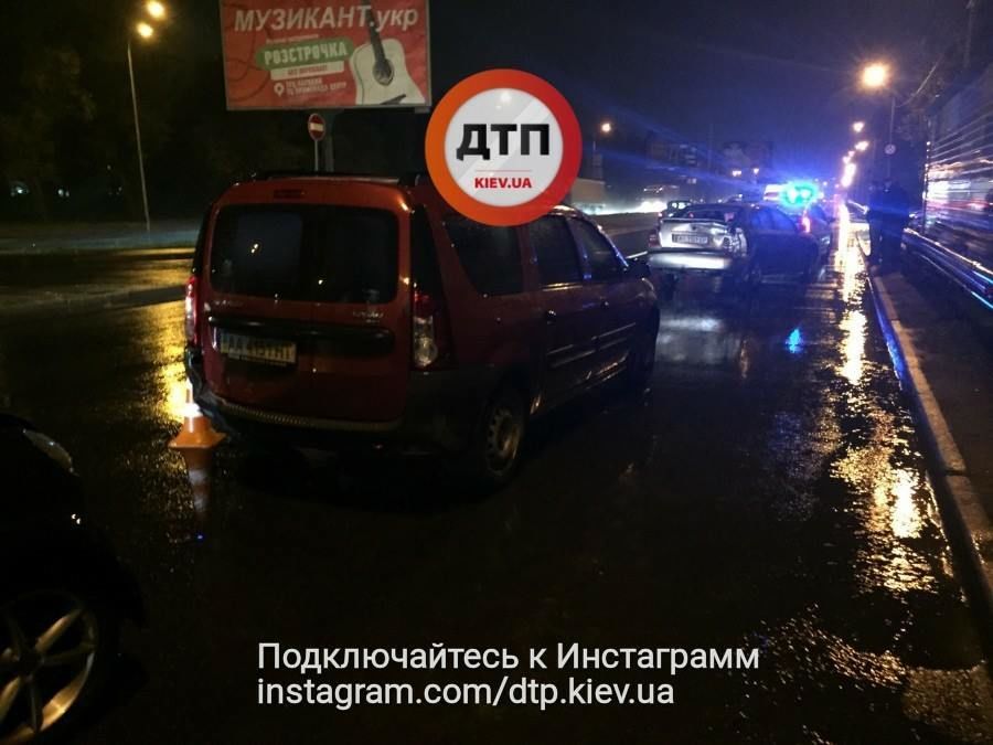 Ведущий украинской телепередачи «Орел и решка» попал в массовую аварию в Киеве