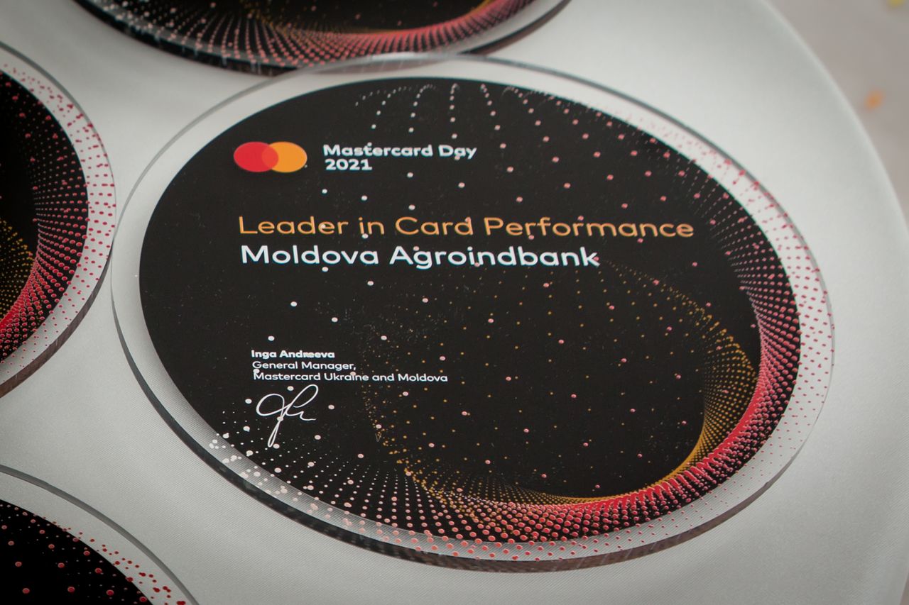 MAIB - "Leader in Card Performance 2021" по версии Mastercard