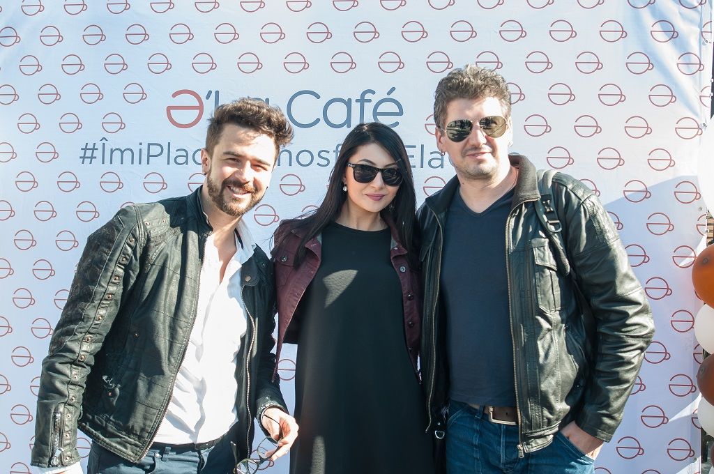 Primul Ə’La Café