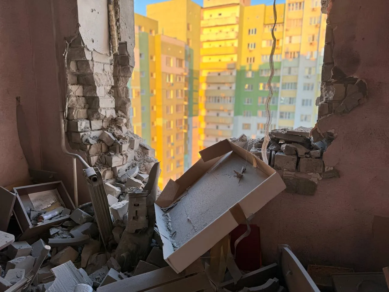 Губернатор Гладков: В Белгороде от обстрела пострадали восемь человек