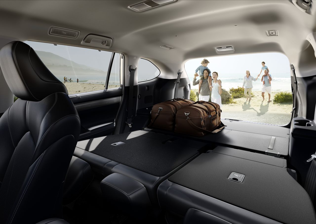 Toyota в Молдове представляет новый 7-местный Highlander Hybrid