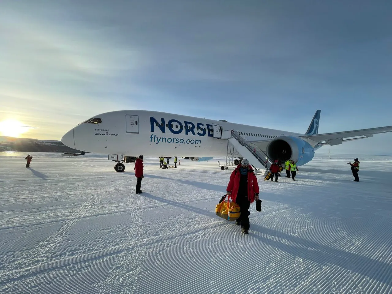 В Антарктиде впервые приземлился Boeing 787