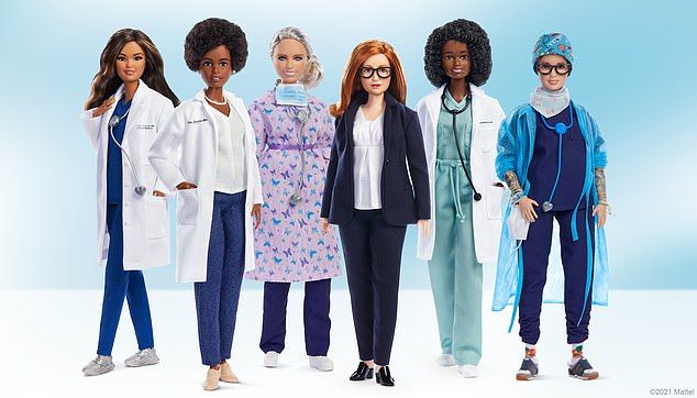 Mattel создала Барби в честь разработчика вакцины от коронавируса
