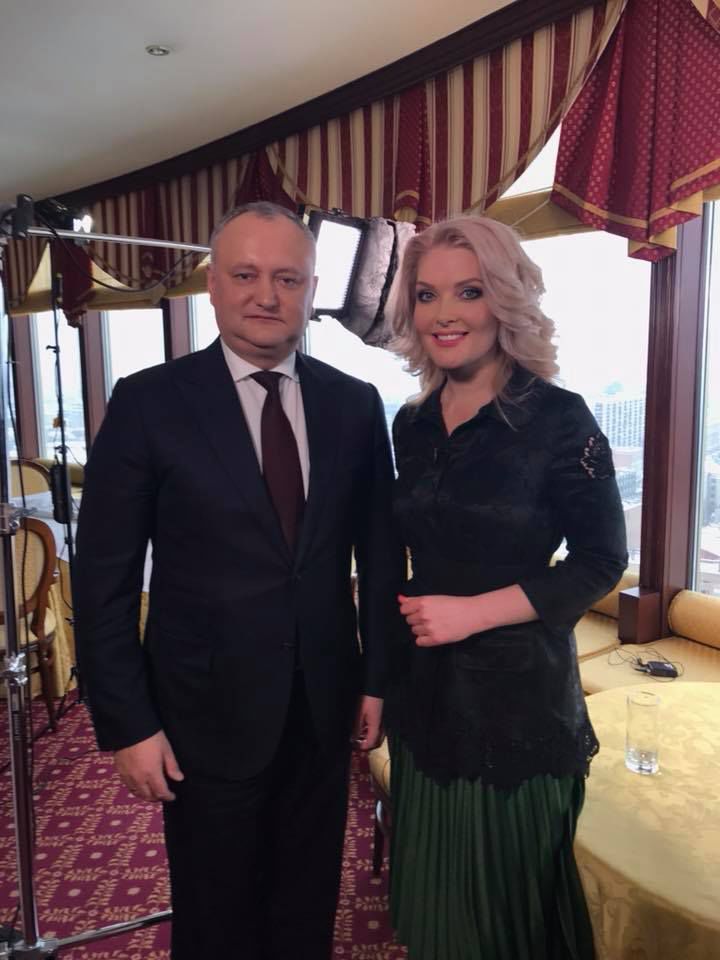 Додон дал интервью журналистке RTVI, которую ранее не пустили в страну