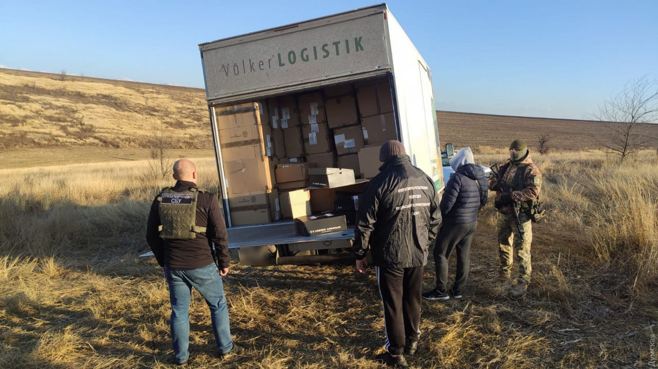 На границе Украины нашли в авто контрабанду из Молдовы на 10 миллионов гривен