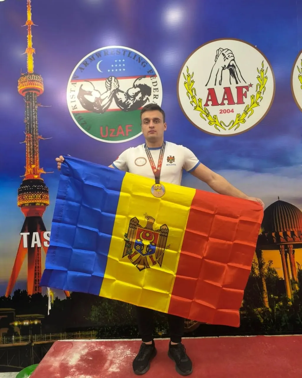 Sportivii moldoveni, medaliați la Cupa Mondială de Armwrestling
