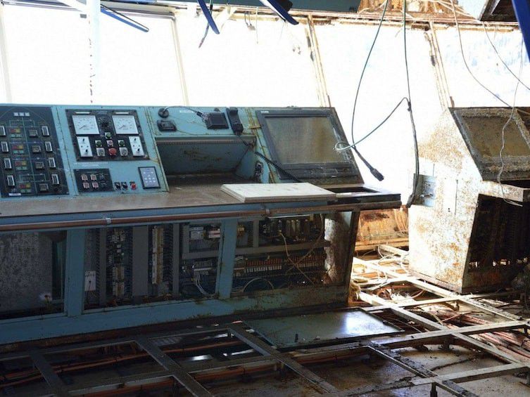 Фотограф пробрался на заброшенный лайнер Costa Concordia